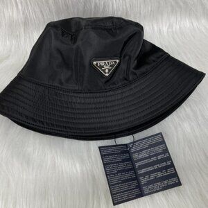 Adjustable summer hat